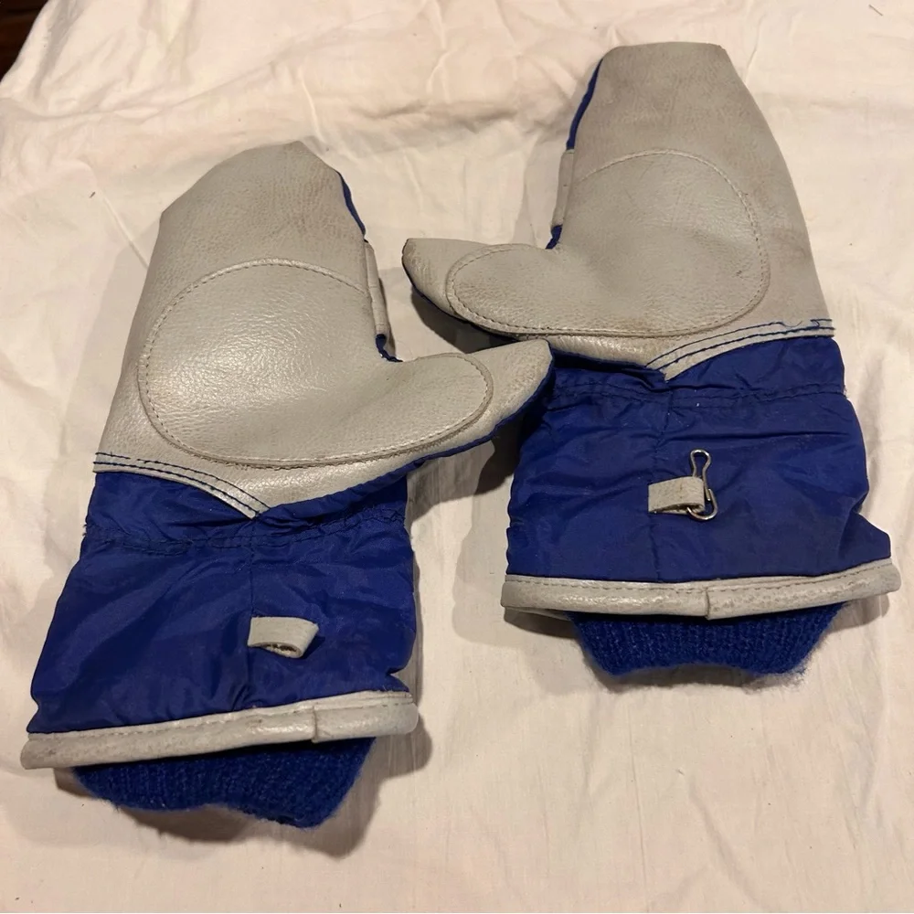 Vintage Dallas Cowboys NFL Football kid’s Mittens Gloves size small